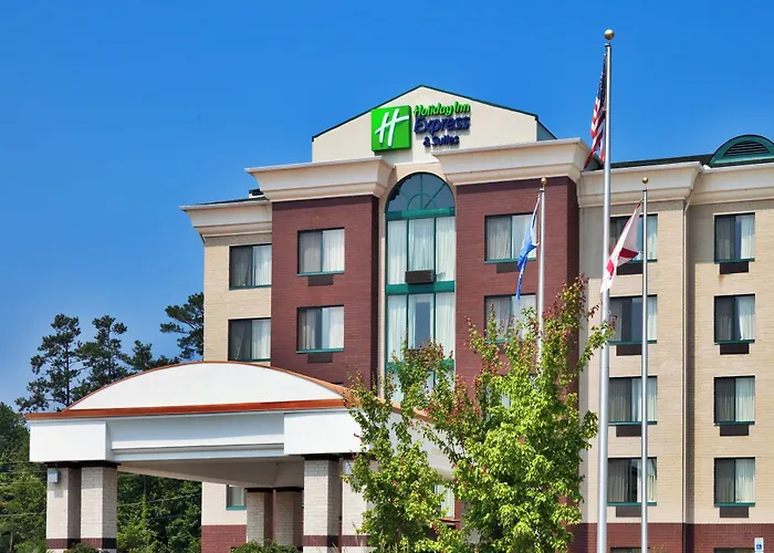 Holiday Inn Express Hotel & Suites Birmingham - Inverness 280 By Ihg